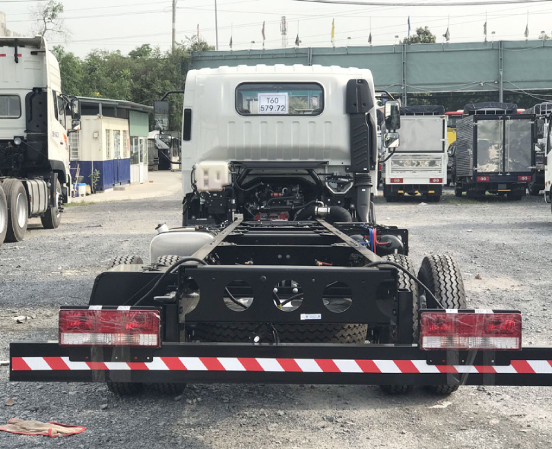Chassis được dập nguội nguyên khối