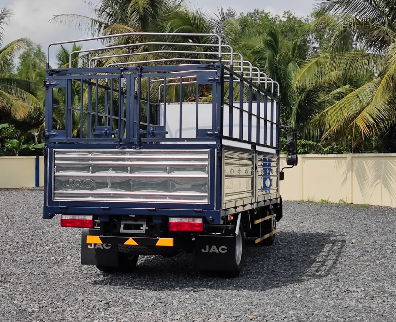 Khung gầm chắc chắn